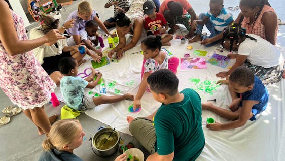 Volunteer in the Dominican Republic Early Childhood Education Supporter