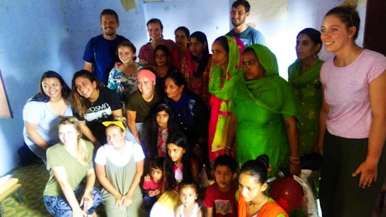 Freiwilligenarbeit in Indien Women Empowerment Supporter in Rural Villages
