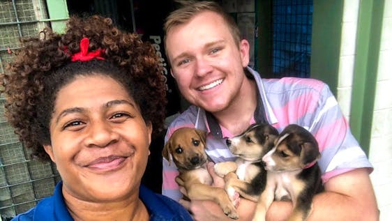 Volunteer in Fiji Animal Care and Shelter