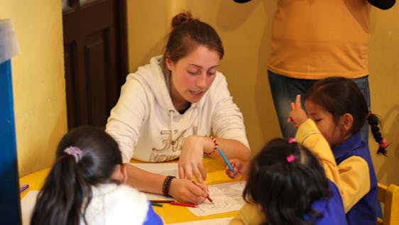 Volunteer work with children in Bolivia
