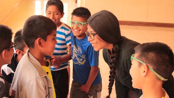 Volunteer in Bolivia Activities counselor in a vital social-community