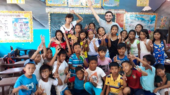 Volunteer in the Philippines Primary School English Education