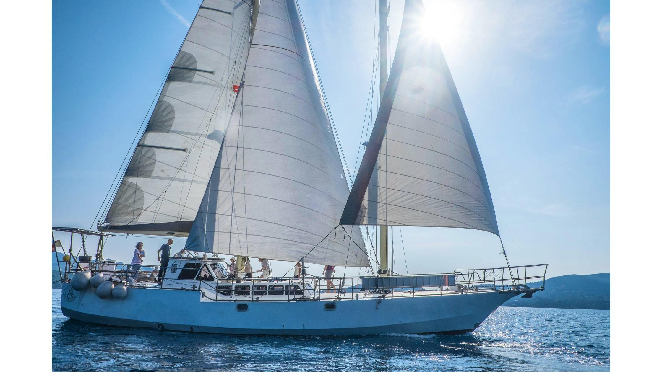 Volunteer Crew aboard