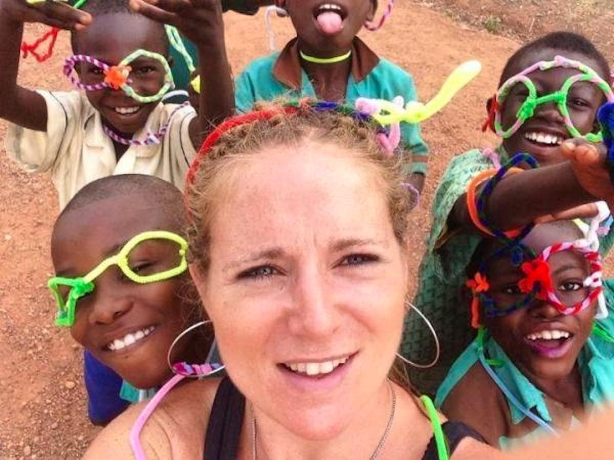 Creative Art Teachers Volunteer in Ghana 2024