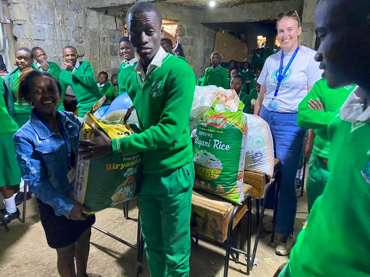 Teaching in School and Communities Volunteer in Kenya 2024