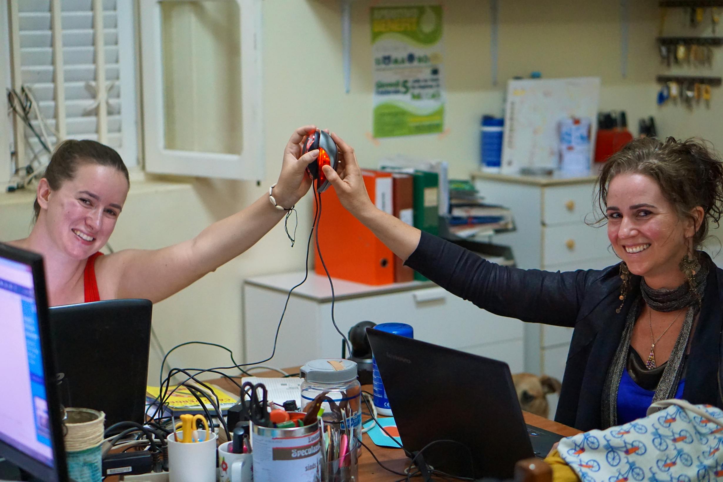 Communicator and web developer at work! 