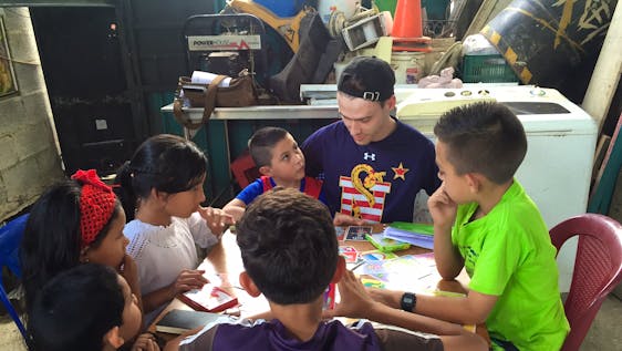 Volunteering with Children in Costa Rica Kindergarten Assistant Teacher