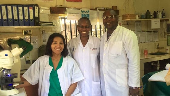 Voluntariado em Zanzibar Medical & Healthcare Assist