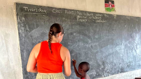 Freiwilligenarbeit in Kenia School Development Assistance
