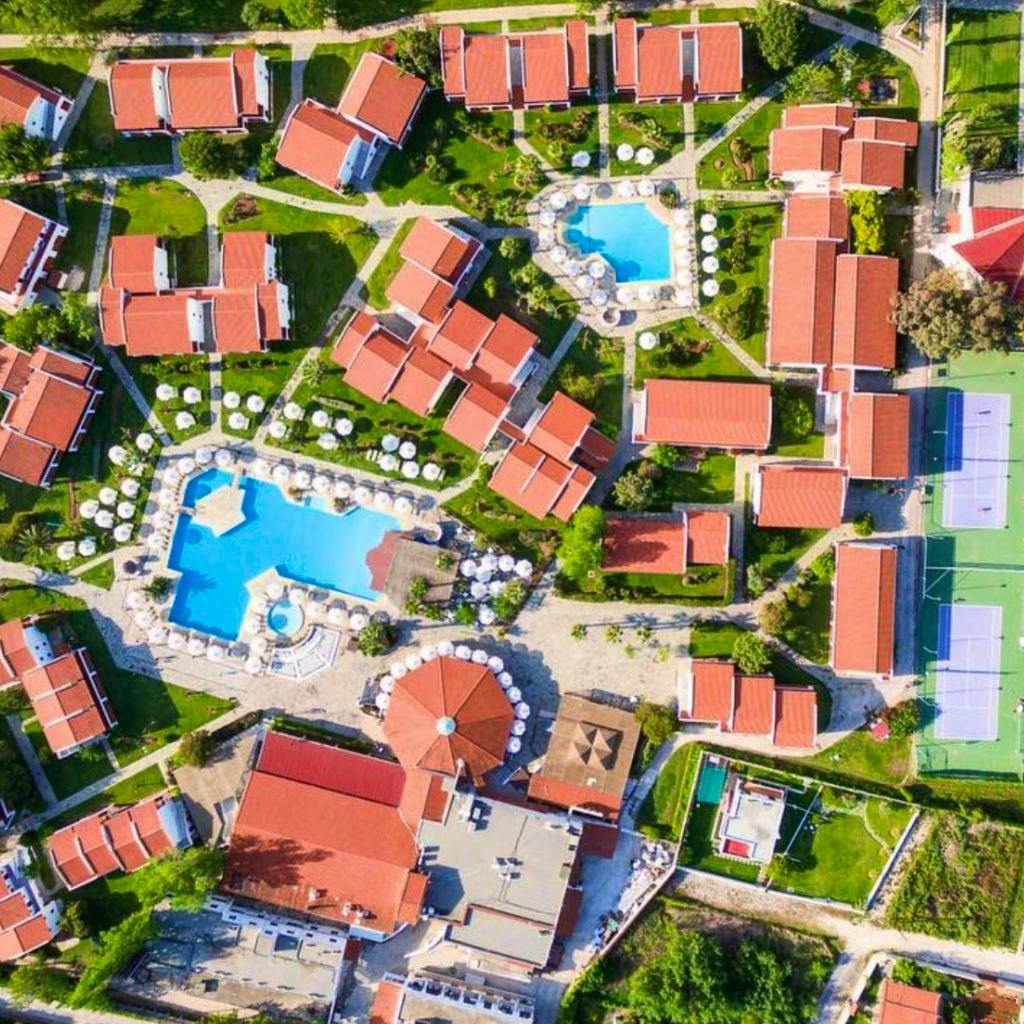 Acquire hands-on experience in hotels, working in customer service, event planning, and marketing within Greece’s vibrant tourism sector. 