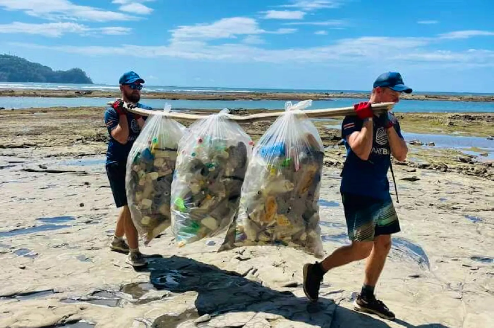 Make our Oceans PlasticFree Volunteer in Costa Rica 2024