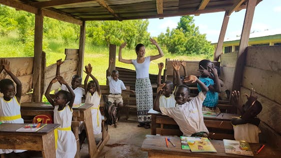 Voluntariado em Gana Primary School Support In Rural Kwahu Mountains
