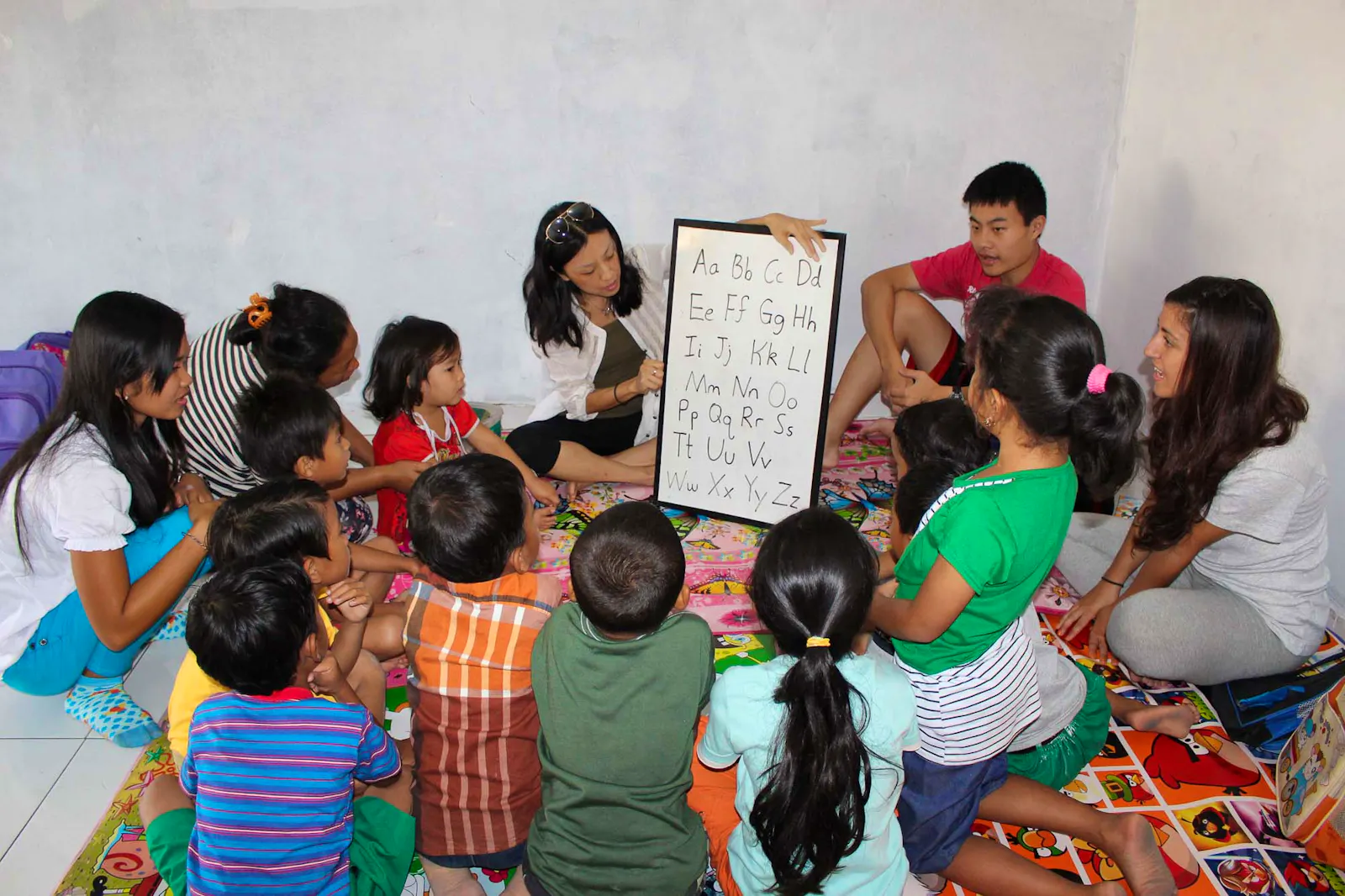  Kindergarten Teacher and Assistent 