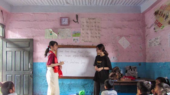 Freiwilligenarbeit im Himalaya-Gebirge English Teaching For Kids and Teens