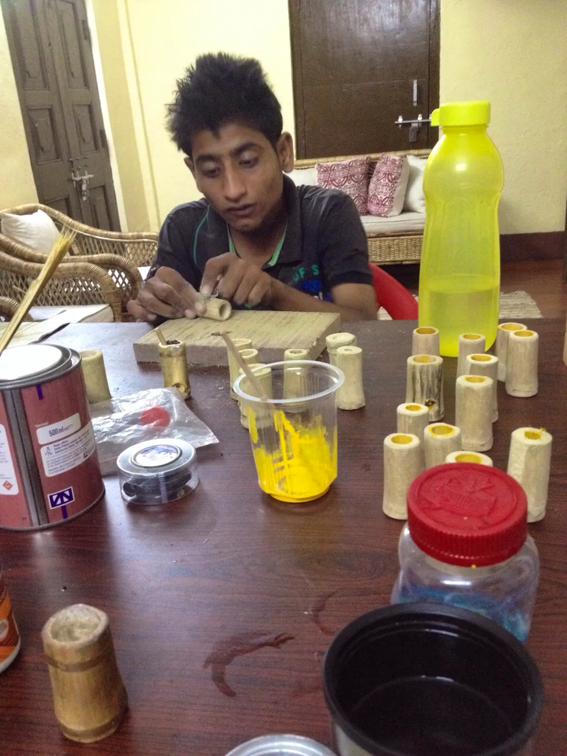 Helping with art and handicraft work Volunteer in India 2024