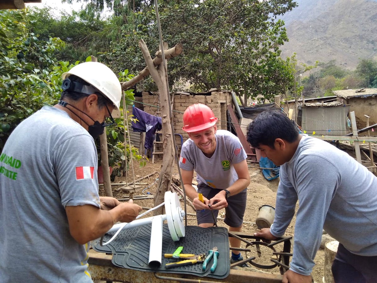 Internship Renewable Energy Wind Turbines On Site | Volunteer in Peru 2025